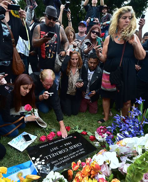 PHOTOS: Chris Cornell’s Funeral Attended by Hundreds | Heavy.com