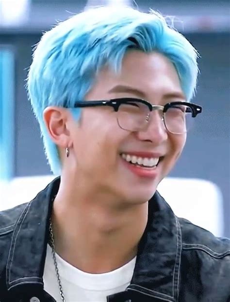 namjoon pics 🍃 on Twitter | Kim namjoon, Namjoon, Bts hair colors