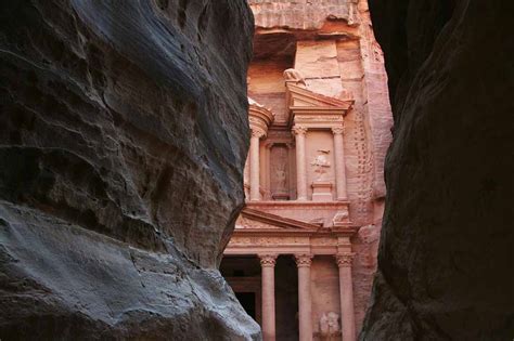 The 10 Best Hotels for First Time Visitors in Petra, Jordan: 3-star, 4-star, and 5-star Hotels ...