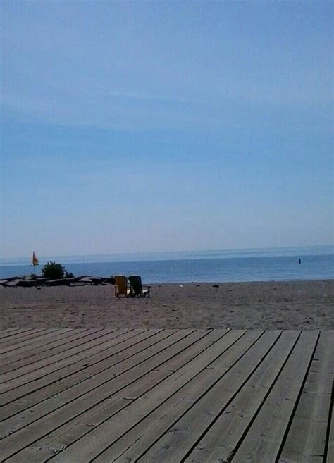 Woodbine Beach, Toronto | Woodbine beach, Toronto island, Island beach