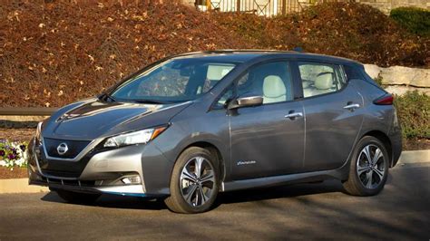 2022 Nissan Leaf Price Cut Is Huge, Now Under $20,000 With Tax Credit