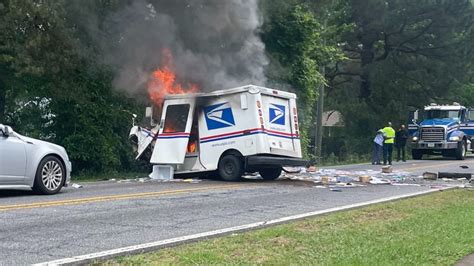 USPS employee involved in fiery Riverdale crash | Video | 11alive.com