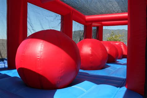 Wipe Out Obstacle Course - Destination Events