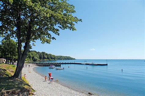 Lake Erie Beaches: 12 to Visit this Summer