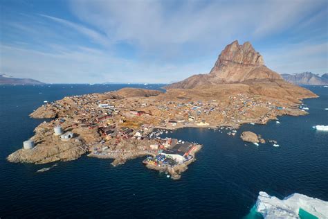 Uummannaq • Your Ultimate Travel Guide | Guide to Greenland