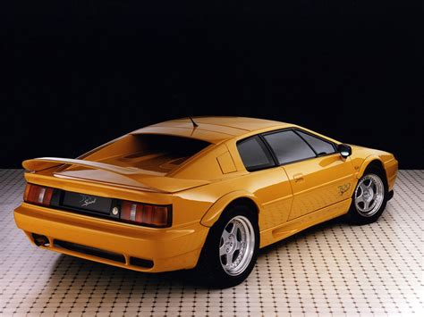 Lotus Esprit S4 - Klassiekerweb