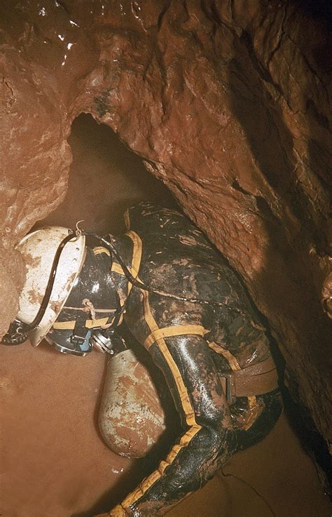 Evolution of Caving and Cave Diving Equipment | ActivityFan Blog