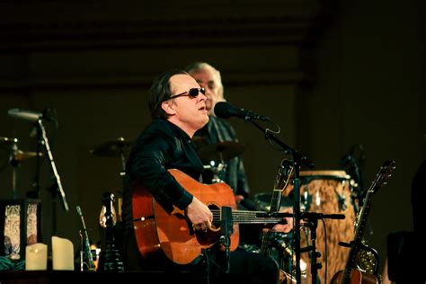 Joe Bonamassa Official Video For ‘This Train’ (Live At Carnegie Hall – An Acoustic Evening ...