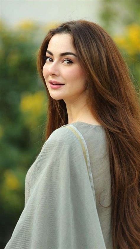 8 Pakistani DIY beauty secrets Pak actresses swear by; Skincare & haircare