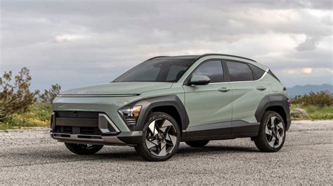 2024 Hyundai Kona Review: Bigger, better, more Electric options - Autoblog