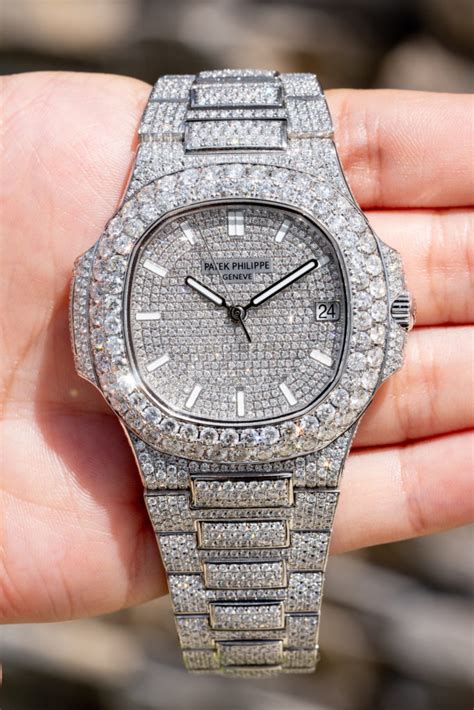 Patek Philippe Nautilus in White Gold with Diamonds - Diamonds by ...