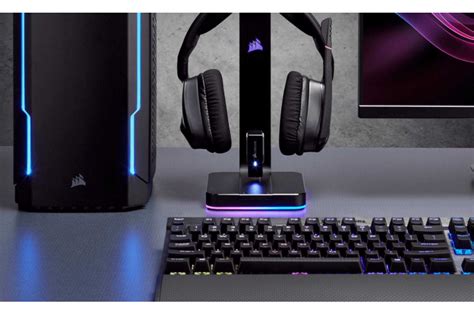 Corsair ST100 Review – An RGB Headphone Stand? What?