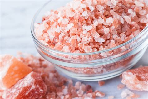 Uses and health benefits of pink Himalayan salt