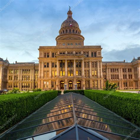 Texas State Capitol Building in Austin, TX. — Stock Photo © f11photo #82244188