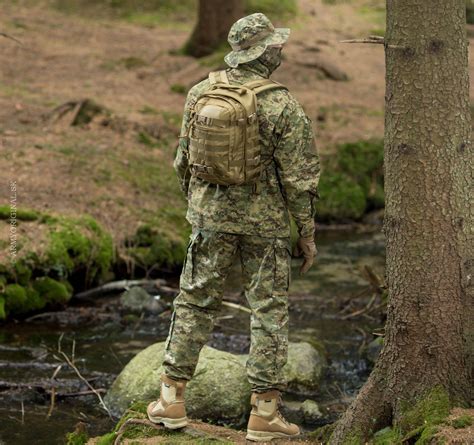 TDU Revenger uniform in "Socom AOR2" camouflage | Outdoor, Outdoor ...