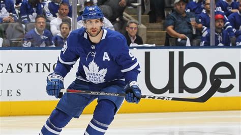 John Tavares returning to Toronto after injury at hockey worlds | CBC Sports