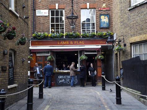 15 Best West End Pubs In London | Pre-Theatre Drinks Done Well