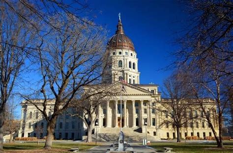 Kansas State Capitol Building | Capitol building, Kansas, Kansas state