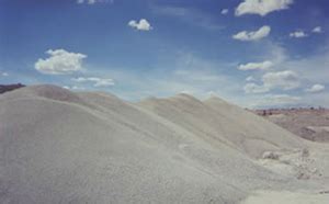 Sodium Bentonite Uses: Bentonite Pond Seal, Drilling Mud, & Sealant | Southwestern Materials