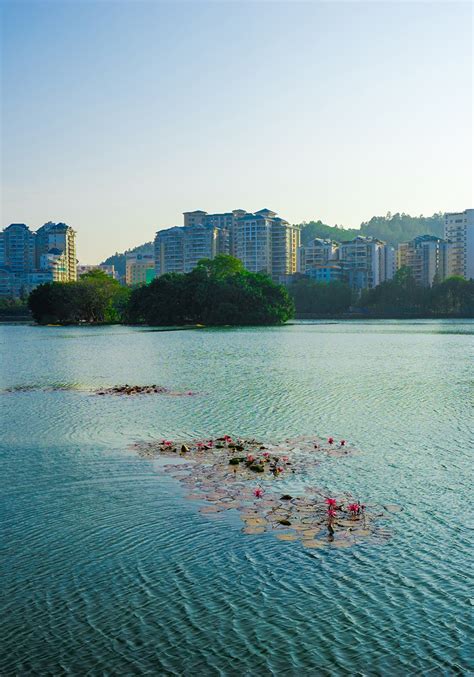 Explore Huizhou