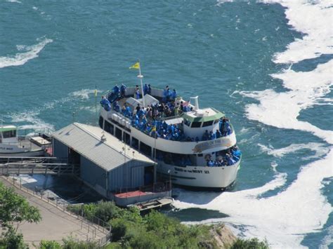 Maid of The Mist: Niagara Falls Boat Tour - Hellotickets