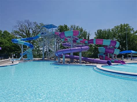 Blanchette Aquatic Facility | St. Charles Parks and Recreation | Water ...