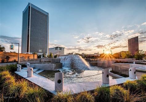 Peaceful view at the Kanawha Plaza fountain. : @where.is.dwight # ...