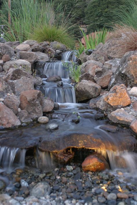 Small backyard waterfall 25 Fountains Backyard, Ponds Backyard, Backyard Garden, Backyard Ideas ...