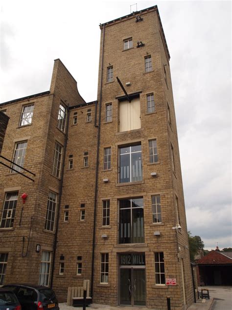 SUNNY BANK MILLS, FARSLEY – Triton Construction Ltd