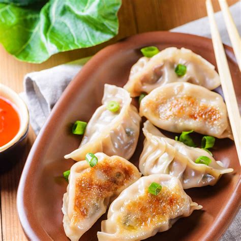 Exploring the Delightful World of Fried Dumplings | legendarySpicemn.com