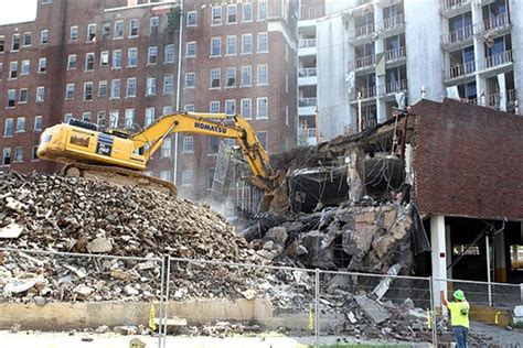 VIDEO: Majestic Hotel demolition ahead of schedule in Hot Springs | The Arkansas Democrat ...