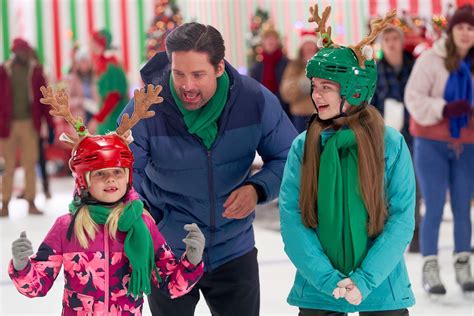 Hallmark Is Releasing One Original Holiday Movie for Christmas in July ...