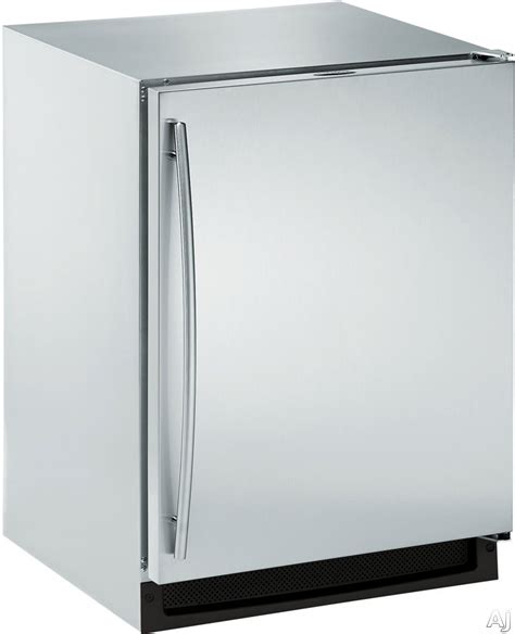 Compact Refrigerator: Compact Refrigerator Ice Maker Combo