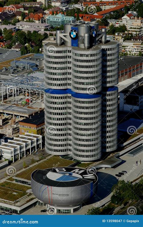 BMW Headquarters editorial photography. Image of navigate - 13598047