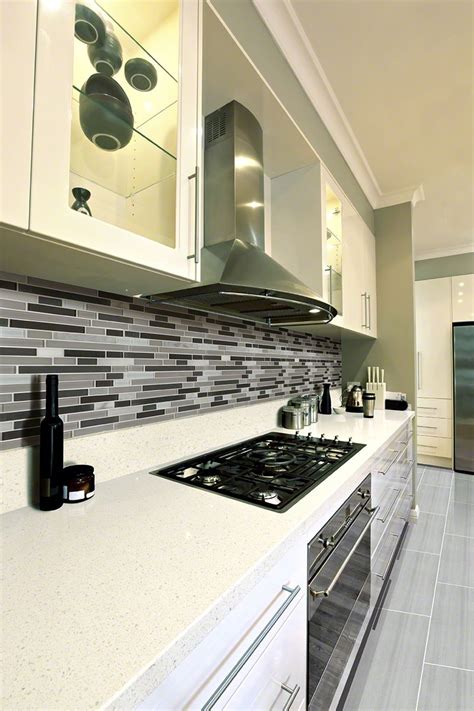 ICED WHITE™ QUARTZ | White quartz countertop, Kitchen room design ...