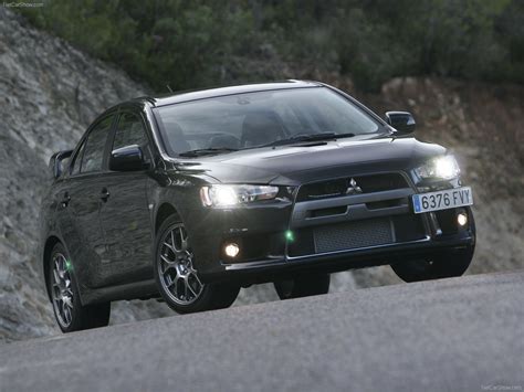 carsshow: Mitsubishi Lancer Evolution X