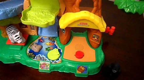 Fisher-Price Little People Zoo Talkers Animal Sounds Zoo - YouTube