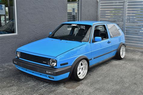 This 1992 Volkswagen Golf Is a Custom Build with an Unnecessary Touch ...