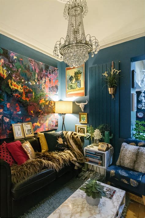 dark-maximalist-blue-living-room-eclectic-cosy-lily-sawyer-photo | Maximalist interior ...