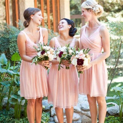 Light Pink Short Bridesmaid Dresses 2017 V Neck Cheap Chiffon Country Bridesmaid Dress Sexy ...