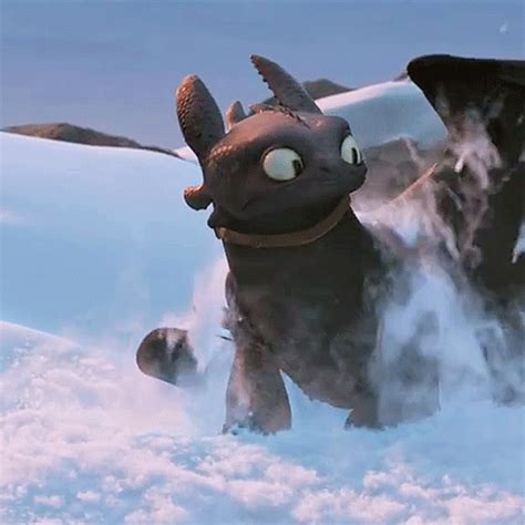 The Cool Dragon Lady - let’s explain the httyd fandom using only httyd gifs - let's explain the ...