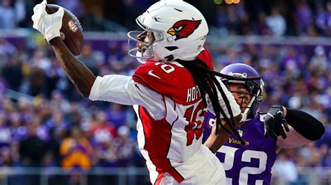 Report: Vikings' Smith fined for hit on Cardinals WR DeAndre Hopkins