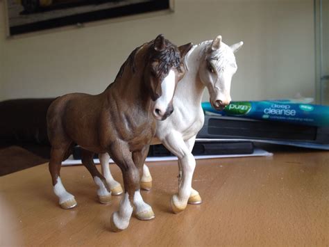 Schleich horse custom paint Before and after, side by side