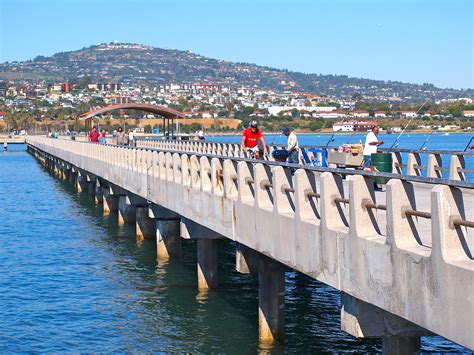 OLYMPUS DIGITAL CAMERA - Pier Fishing in California