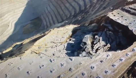 Drone footage of the 31 May 2021 landslide at Bingham Canyon mine in Utah - The Landslide Blog ...