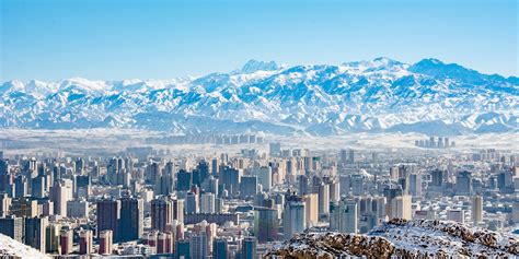 Explore Urumqi