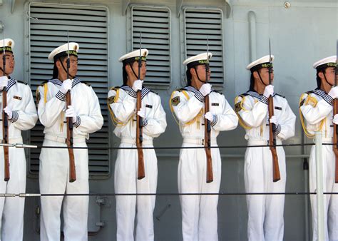 China’s Navy: Rising Threat - Algemeiner.com