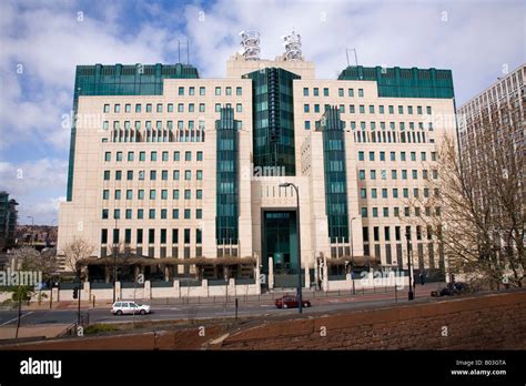 MI6 headquarters at Vauxhall Cross, London. UK Stock Photo - Alamy