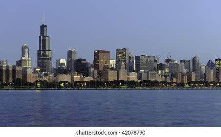 470 Chicago skyline from planetarium Images, Stock Photos & Vectors ...