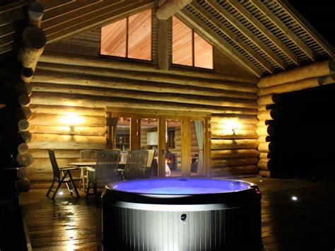 log cabins in lake district | Lodges with hot tubs, Cabin hot tub ...